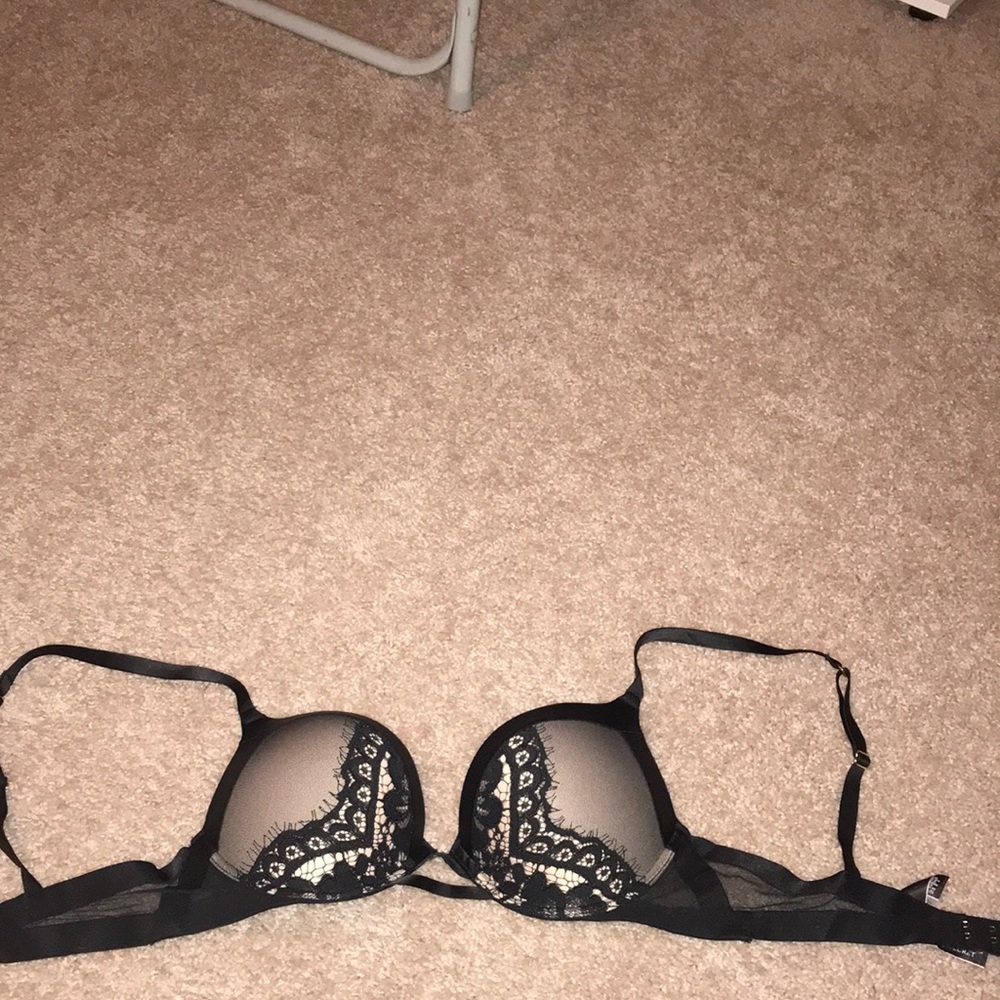 NWOT Victoria’s Secret Bombshell